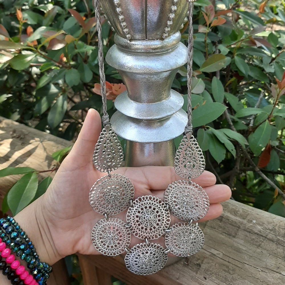 Stella & Dot necklace